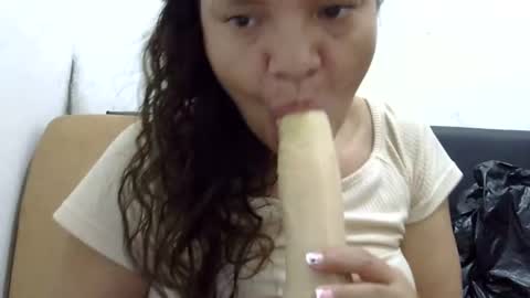 Elizabeth Martinez  online show from March 2025 03:48:01 PM