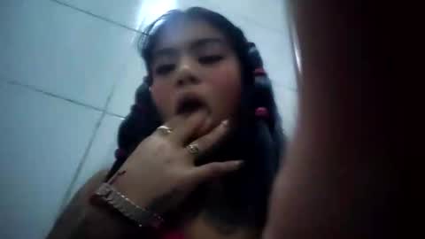 strawberry 777 online show from November 2025 06:01:01 AM
