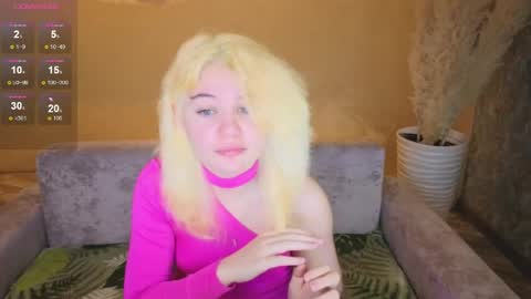 Snapshot of elizabeth_rready chatting on May 2026 01:56:01 AM Elizabeth online show from May 2026 01:56:01 AM