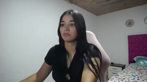 Elizabeth online show from November 2025 12:42:02 PM