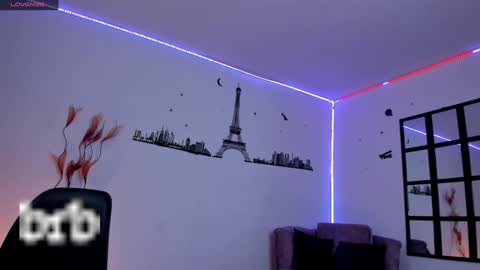 Snapshot of elizabeth_taylor_b chatting on January 2025 09:06:01 PM Elizabeth online show from January 2025 09:06:01 PM