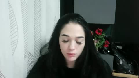 Snapshot of elizabeth_xi chatting on October 2025 06:04:01 PM elizabeth_xi online show from October 2025 06:04:01 PM