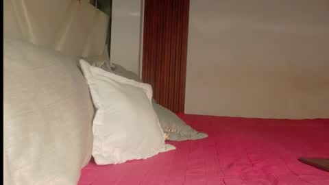 Lizzy online show from September 2025 02:11:01 AM