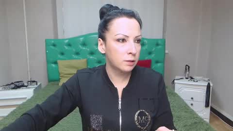 ElizabethSho online show from January 2025 06:24:01 PM