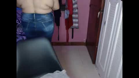 Elizabeth online show from September 2025 12:09:01 PM