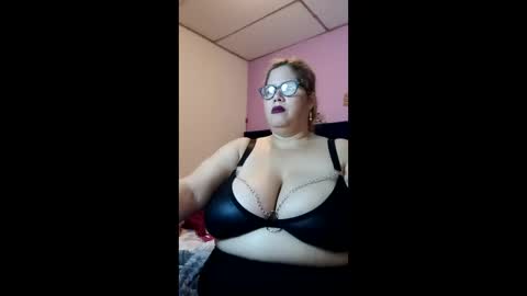 Elizabeth online show from January 2026 10:52:02 AM