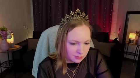 Lizzy online show from November 2025 12:42:02 PM