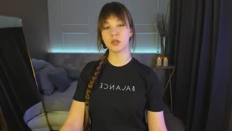 Eliza online show from February 2025 01:40:02 PM