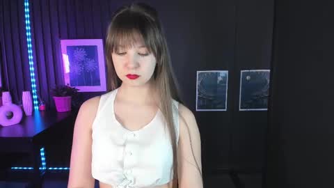 Eliza online show from March 2025 01:12:01 PM