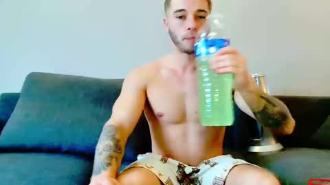 elkafit28 online show from February 2025 12:59:01 PM