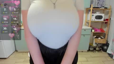 Lina online show from March 2026 11:10:02 PM