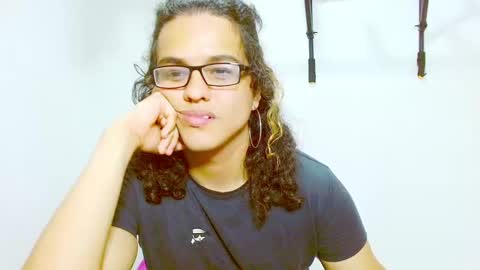 Diana online show from December 2024 04:05:02 PM