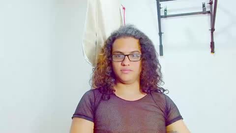 Diana online show from February 2025 06:56:02 PM