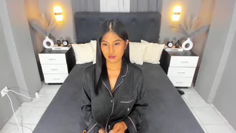 Ella online show from December 2024 08:41:01 AM