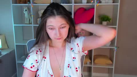 Ella online show from April 2026 01:07:01 AM
