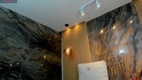 ella harper online show from January 2025 05:53:01 AM