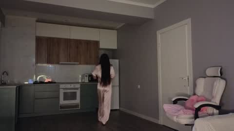 Lee online show from February 2026 03:47:02 AM