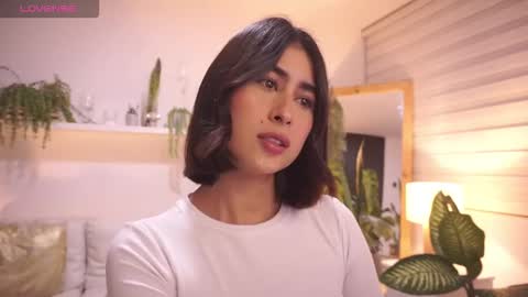 ELLA OWEN online show from March 2026 11:31:02 PM