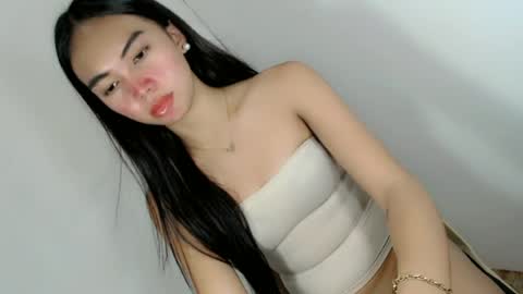 Snapshot of ella_walkerxxx chatting on June 2026 04:28:02 PM ella_walkerxxx online show from June 2026 04:28:02 PM