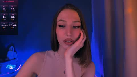 ellaamber online show from February 2026 07:53:01 AM