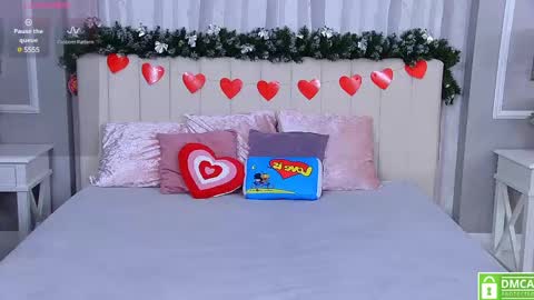 Snapshot of ellaander chatting on March 2025 04:15:02 AM Ella online show from March 2025 04:15:02 AM