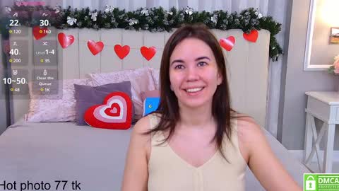 Snapshot of ellaander chatting on March 2025 04:13:01 AM Ella online show from March 2025 04:13:01 AM