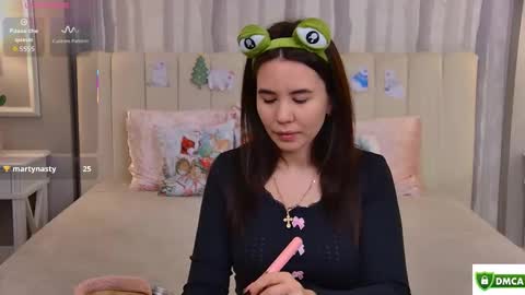 Ella online show from December 2025 04:20:02 AM