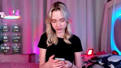 Snapshot of ellabloom chatting on February 2026 01:41:02 PM Ella online show from February 2026 01:41:02 PM