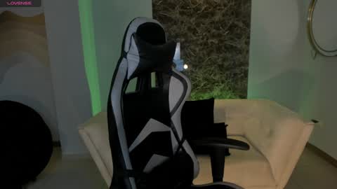 EllaClark online show from February 2025 05:04:02 PM