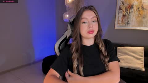 EllaClark online show from March 2025 07:28:01 PM