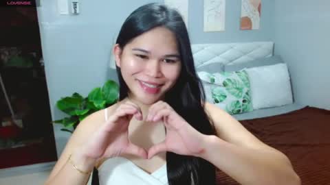 Snapshot of ellaford chatting on July 2026 04:52:01 AM EllaFord online show from July 2026 04:52:01 AM
