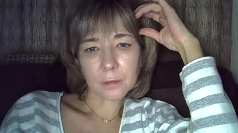 ellajohnsonx online show from December 2024 05:50:02 PM