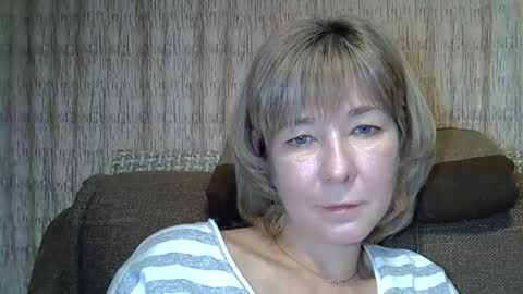 ellajohnsonx online show from December 2024 08:55:02 PM