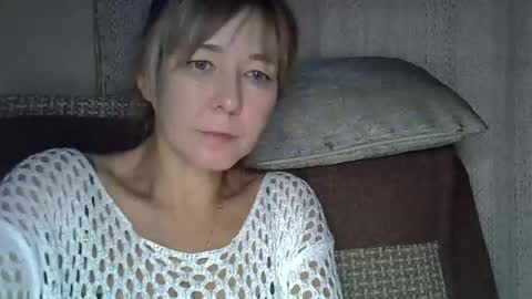 ellajohnsonx online show from October 2025 09:57:01 PM