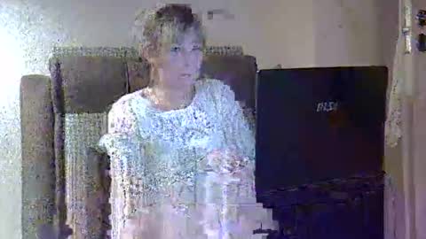 ellajohnsonx online show from February 2026 03:15:02 PM