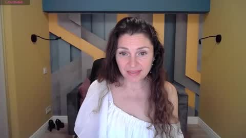 EllaLongs online show from December 2024 04:28:01 PM