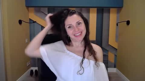 EllaLongs online show from December 2024 04:03:02 PM