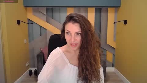 EllaLongs online show from January 2025 03:27:01 PM