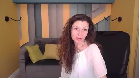 EllaLongs online show from March 2026 12:44:02 PM