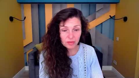 EllaLongs online show from April 2026 11:34:01 AM