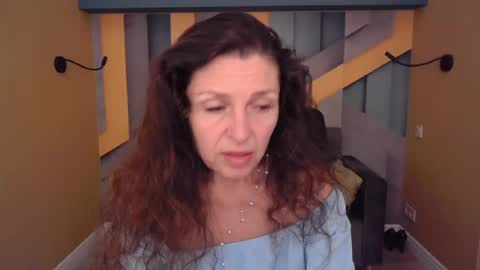 Snapshot of ellalongs chatting on June 2026 11:20:02 AM EllaLongs online show from June 2026 11:20:02 AM