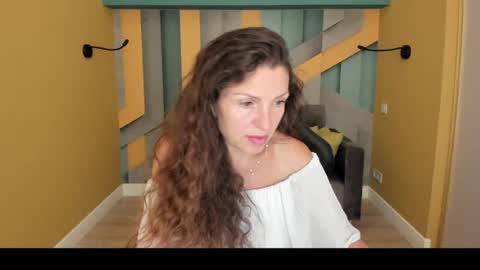 EllaLongs online show from July 2026 12:14:02 PM