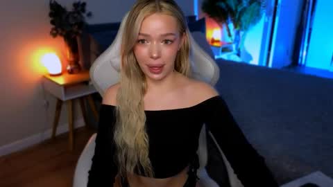 Ella online show from April 2026 06:19:01 AM