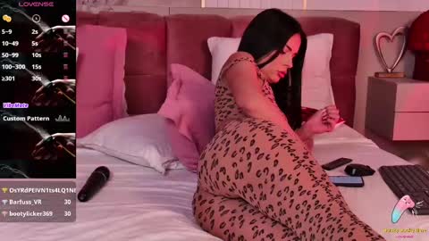 Ella online show from March 2025 08:44:01 AM