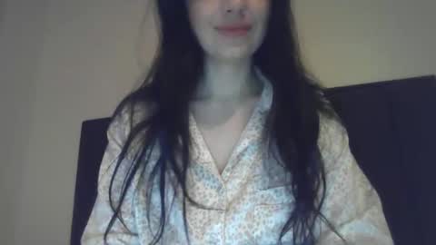 Snapshot of elle010843 chatting on November 2025 09:20:01 AM elle010843 online show from November 2025 09:20:01 AM