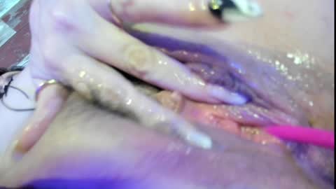 ELLE online show from February 2025 02:00:01 AM