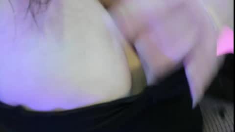 ELLE online show from February 2025 11:04:02 PM