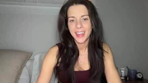 Elle67 online show from November 2025 12:33:01 AM