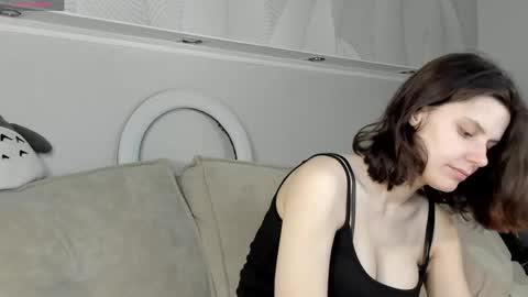 Snapshot of elle__driver chatting on May 2026 01:25:01 AM elle__driver online show from May 2026 01:25:01 AM