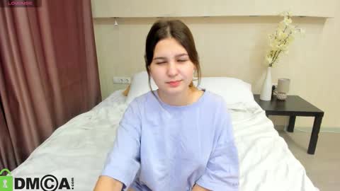 elle_ellise online show from October 2025 01:14:02 AM